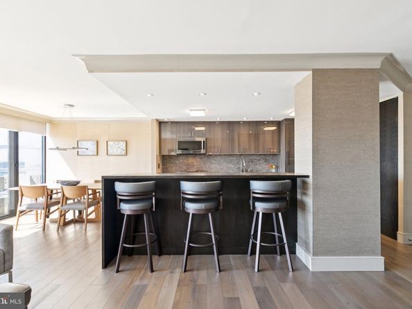 1326 Spruce Street 30023004, Philadelphia PA 19107