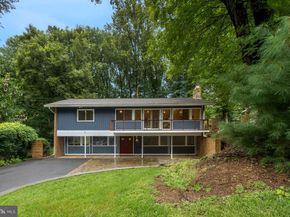 7614 Hamilton Spring Road, Bethesda MD 20817