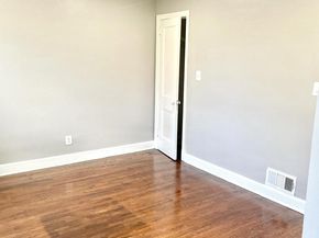 565 E Nelson Avenue, Alexandria VA 22301