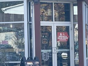 565 E Nelson Avenue, Alexandria VA 22301