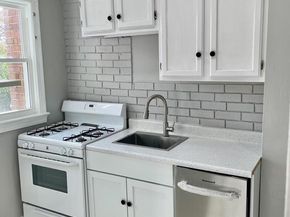 565 E Nelson Avenue, Alexandria VA 22301