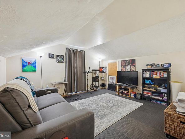 78 W Marshall Road, Lansdowne PA 19050