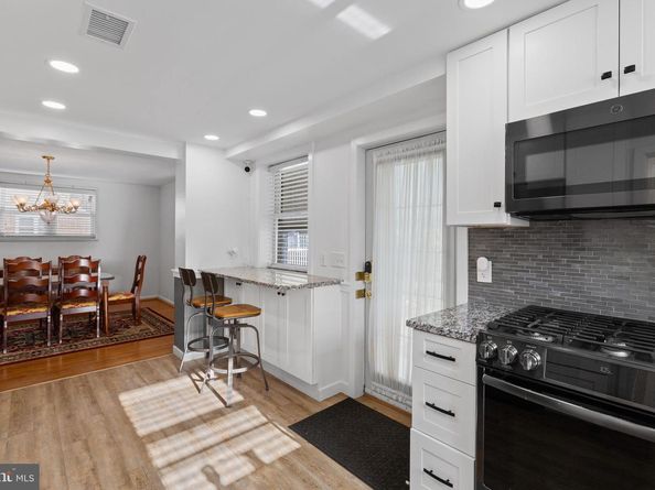 603 Orchard Way, Hatboro PA 19040