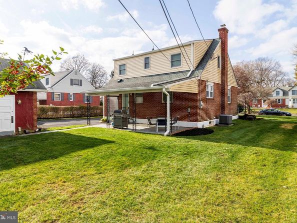 603 Orchard Way, Hatboro PA 19040