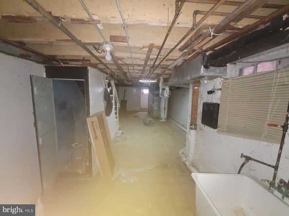 828 E Cornwall Street, Philadelphia PA 19134