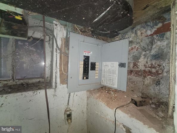 828 E Cornwall Street, Philadelphia PA 19134