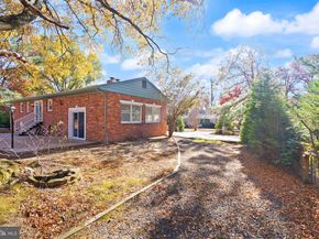 4211 Downing Street, Annandale VA 22003