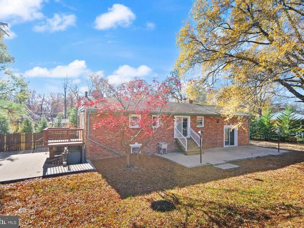 4211 Downing Street, Annandale VA 22003