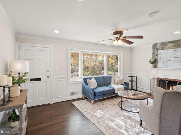 4211 Downing Street, Annandale VA 22003