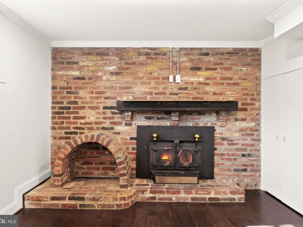 4211 Downing Street, Annandale VA 22003