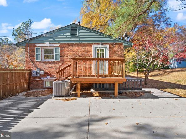 4211 Downing Street, Annandale VA 22003