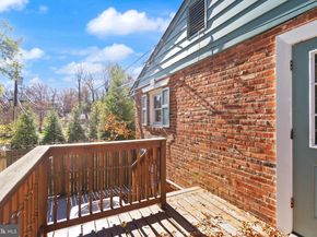 4211 Downing Street, Annandale VA 22003