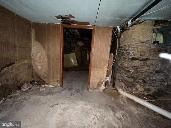 1942 N Hollywood Street, Philadelphia PA 19121