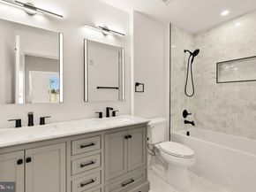 30 Kennedy Street NW 13, Washington DC 20011