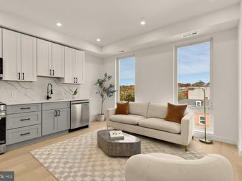 30 Kennedy Street NW