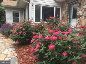 9720 Five Oaks Road, Fairfax VA 22031