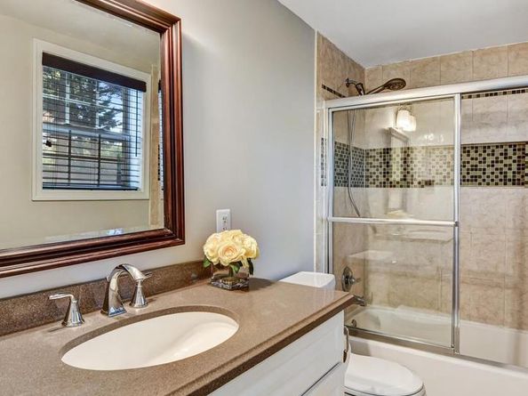 9720 Five Oaks Road, Fairfax VA 22031