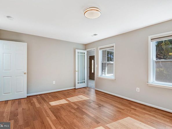 9720 Five Oaks Road, Fairfax VA 22031