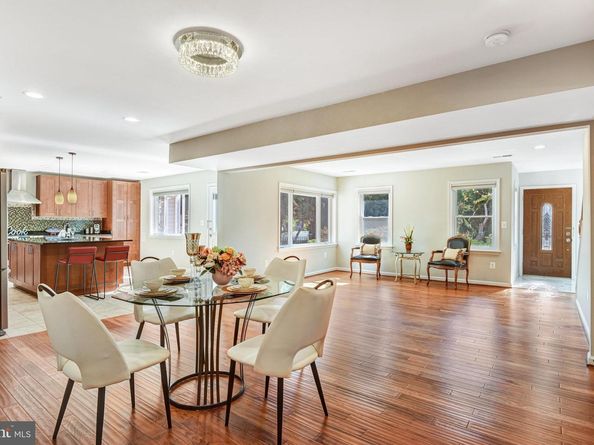 9720 Five Oaks Road, Fairfax VA 22031