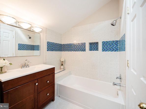 9720 Five Oaks Road, Fairfax VA 22031