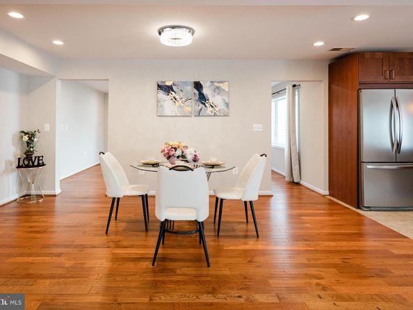 9720 Five Oaks Road, Fairfax VA 22031