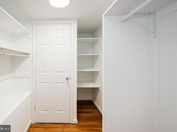 9720 Five Oaks Road, Fairfax VA 22031