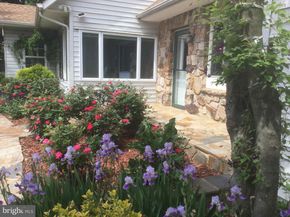 9720 Five Oaks Road, Fairfax VA 22031