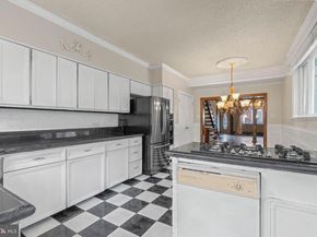 1128 Wolf Street, Philadelphia PA 19148