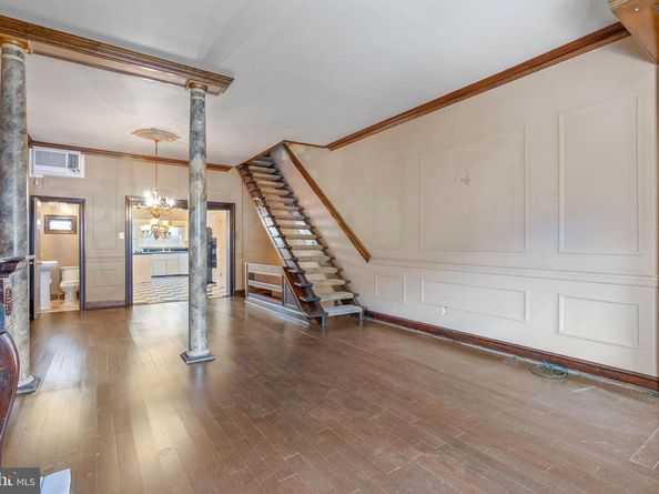 1128 Wolf Street, Philadelphia PA 19148