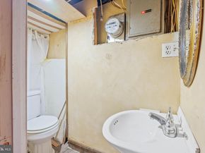 1128 Wolf Street, Philadelphia PA 19148