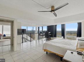 3900 Ford Road 23B, Philadelphia PA 19131