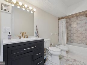 3900 Ford Road 23B, Philadelphia PA 19131