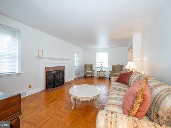 801 Penn Avenue, Drexel Hill PA 19026