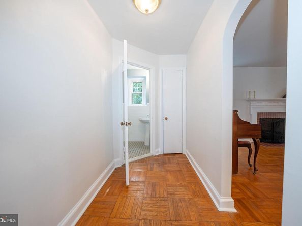 801 Penn Avenue, Drexel Hill PA 19026