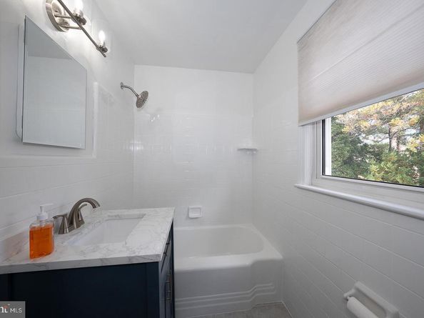 801 Penn Avenue, Drexel Hill PA 19026