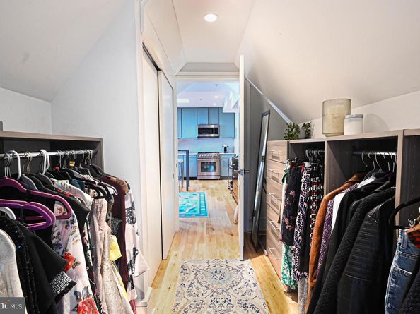 3211 Wisconsin Avenue NW 303, Washington DC 20016