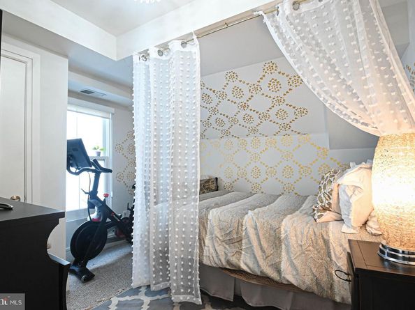 3211 Wisconsin Avenue NW 303, Washington DC 20016