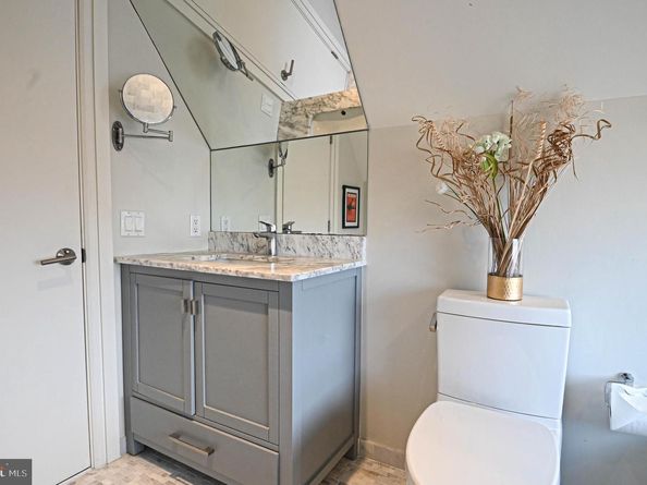 3211 Wisconsin Avenue NW 303, Washington DC 20016