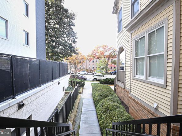 3211 Wisconsin Avenue NW 303, Washington DC 20016