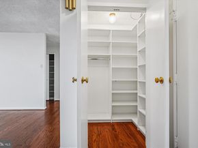 7420 Westlake Terrace 1008, Bethesda MD 20817