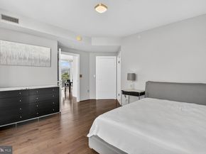 8220 Crestwood Heights Drive 712, Mclean VA 22102