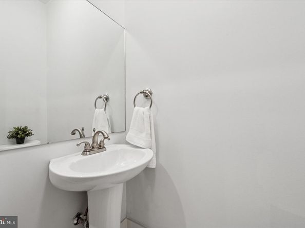 714 Bainbridge Street 9, Philadelphia PA 19147