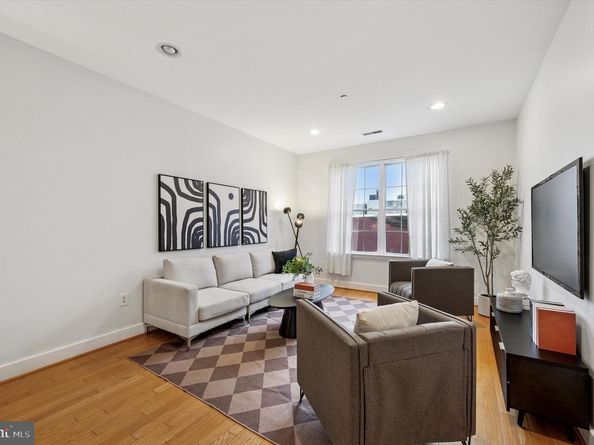 714 Bainbridge Street 9, Philadelphia PA 19147