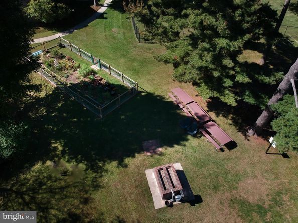 463 Old Forge Crossing 463, Devon PA 19333