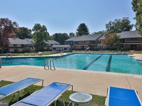 463 Old Forge Crossing 463, Devon PA 19333