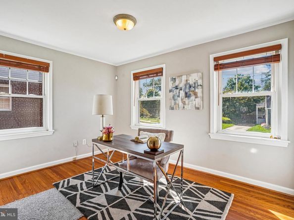 2329 N Edison Street, Arlington VA 22207