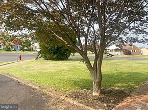 180 Andover Road, Fairless Hills PA 19030