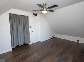 7 Canal Road, Levittown PA 19057
