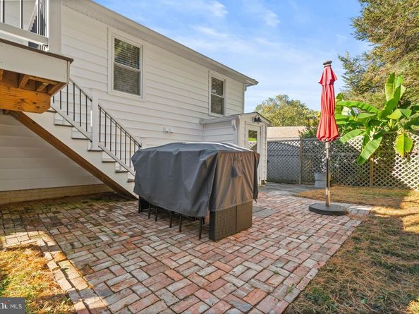 27 Carver Road, Cabin John MD 20818