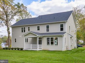 211 Wooded Way, Berwyn PA 19312